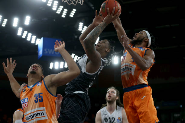 战术设计堪 战术设计堪