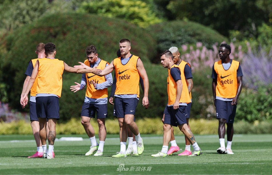 展开激烈角 展开激烈角